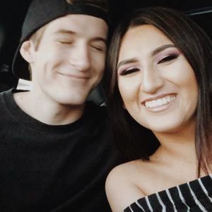 Meet your Posher, Cameron